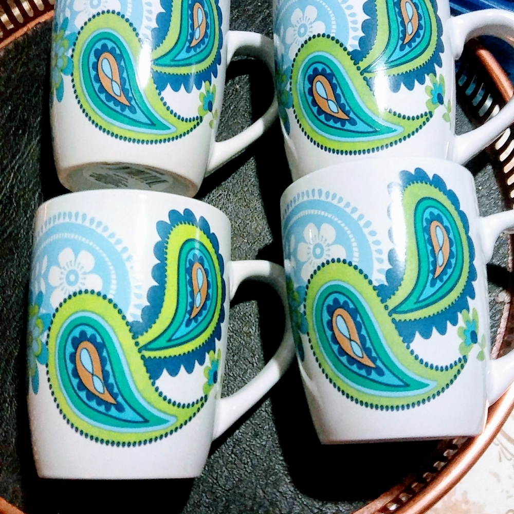 Set of china 4 of each